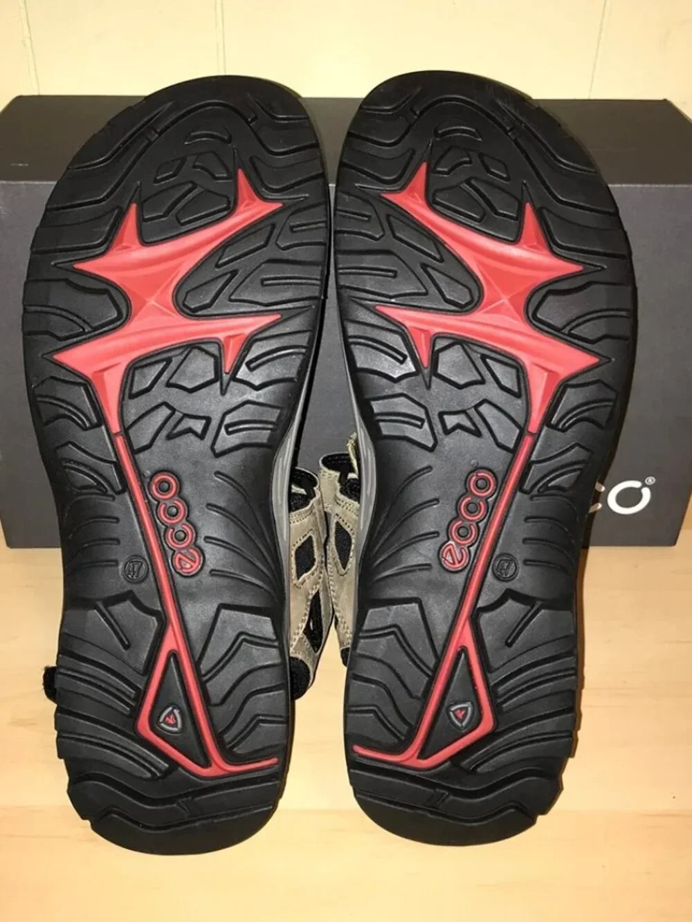 Men's ECCO Offroad Yucatan Coast Sandals Size 13-13.5
